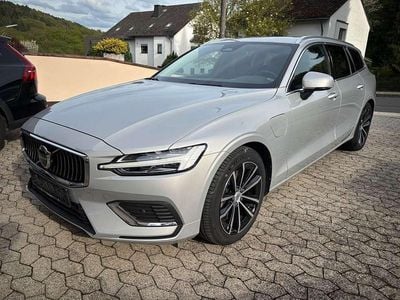 Usata Volvo V60 Core 253 CV (186 kW) 2022 Grigio Station wagon