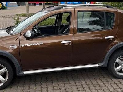 Gebraucht Dacia Sandero Stepway 75 PS (55 kW) 2012 Braun Limousine