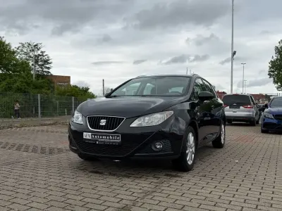 Używany Seat Ibiza Style 86 KM (63 kW) 2011 Czarny Sedan/Limuzyna