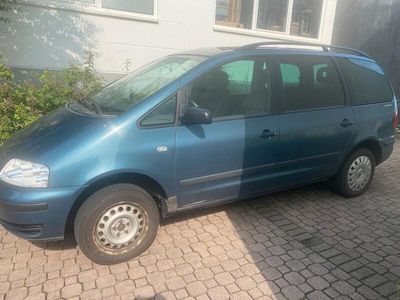 VW Sharan