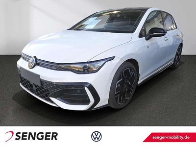 Novo VW Golf VIII Design 150 HP (110 kW) 2026 Branco Sedan