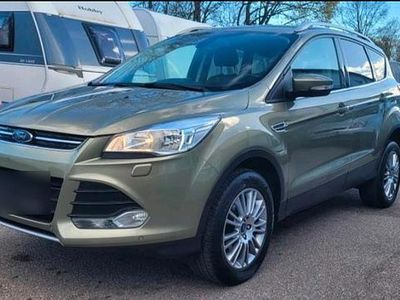 Usata Ford Kuga 182 CV (133 kW) 2014 Verde SUV