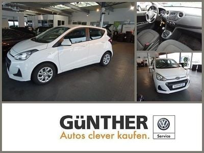 Gebraucht Hyundai i10 Trend 67 PS (49 kW) 2019 Weiß Kleinwagen