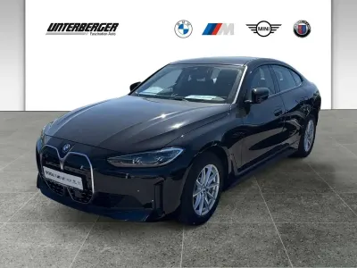 Usata BMW i4 210 kW (286 CV) 2023 Nero Berlina