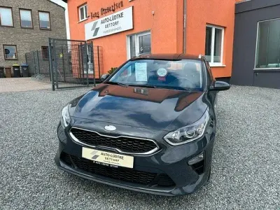 Gebraucht Kia Ceed Sportswagon Vision 140 PS (102 kW) 2019 Grau Kombi