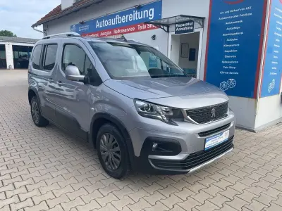 Gebraucht Peugeot Rifter Allure 131 PS (96 kW) 2021 Grau Van / Kleinbus