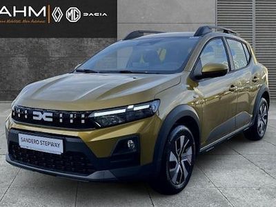 Neu Dacia Sandero Expression 110 PS (80 kW) 2026 Gelb Limousine