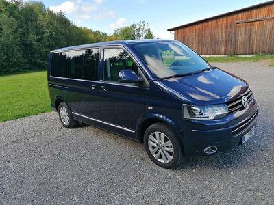Gebraucht VW T5 Life 179 PS (131 kW) 2013 Blau Van