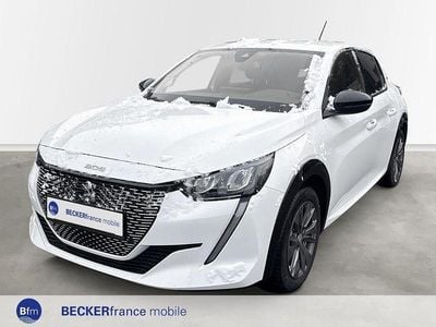 Gebraucht Peugeot e-208 Allure 100 kW (136 PS) 2023 Lack weiss banquise/typ aussen Kleinwagen