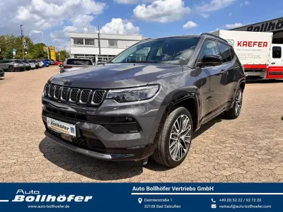 Gebraucht Jeep Compass Summit 131 PS (96 kW) 2025 Graphit grau SUV