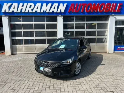 Gebraucht Opel Astra Edition 131 PS (96 kW) 2021 Schwarz Limousine