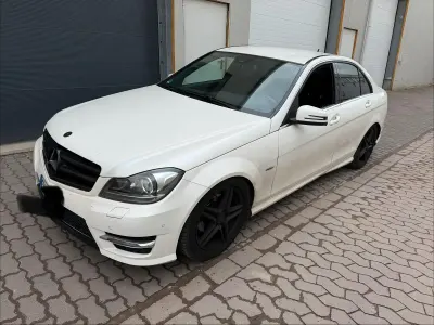 Gebraucht Mercedes 250 504 PS (370 kW) 2013 Weiß Limousine