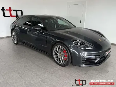 Gebraucht Porsche Panamera Sport Turismo 480 PS (353 kW) 2023 Vulkangraumetallic Kombi