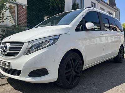 Usata Mercedes V220 163 CV (119 kW) 2016 Bianco Monovolume