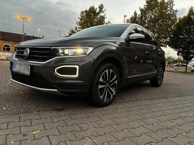 Grau Gebraucht 2021 VW T-Roc United SUV | 23.100 € (Guter Preis)