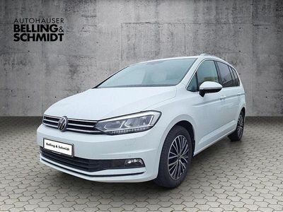 Weiß Gebraucht 2021 VW Touran Highline Van / Kleinbus | 27.890 € (Fairer Preis)