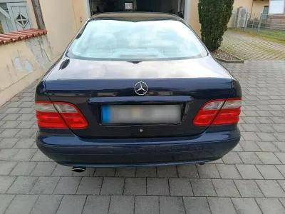 Usata Mercedes CLK320 218 CV (160 kW) 2002 Blu Coupé
