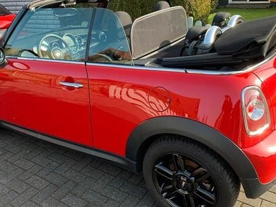 Second-hand Mini One Cabriolet 98 CP (72 kW) 2016 Roșu Cabrio