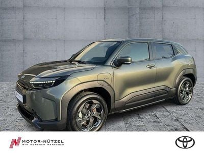 Neu Toyota Urban Cruiser 127 kW (174 PS) 2026 Grün SUV