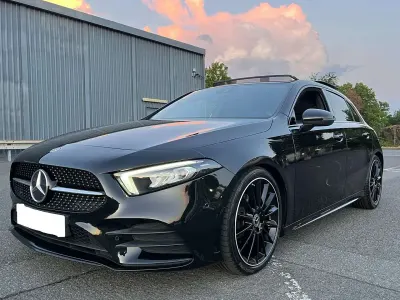 Gebraucht Mercedes A200 AMG line 150 PS (110 kW) 2022 Schwarz Limousine