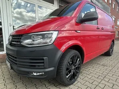 Używany VW Transporter 150 KM (110 kW) 2019 Czerwony Van