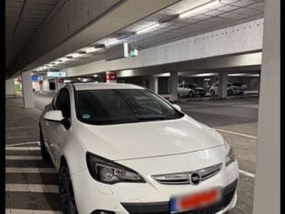 Opel Astra GTC