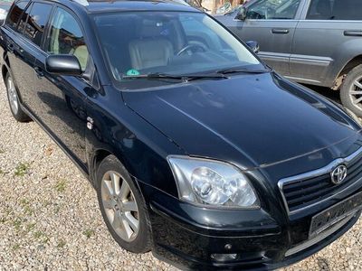 gebraucht Toyota Avensis 2.0