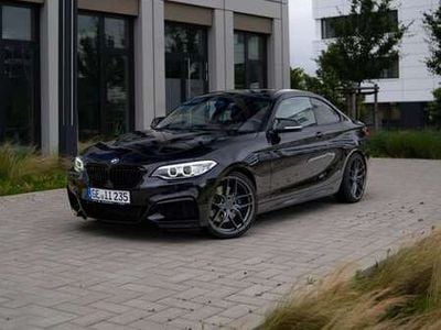BMW M235