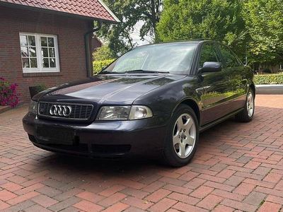 Używany Audi A4 150 KM (110 kW) 1995 Sedan/Limuzyna