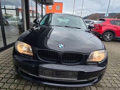 Gebraucht BMW 116 Advantage 116 PS (85 kW) 2011 Schwarz Kleinwagen