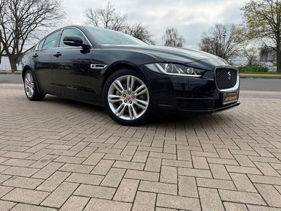 Second-hand Jaguar XE Prestige 179 CP (131 kW) 2015 Negru Berlinǎ