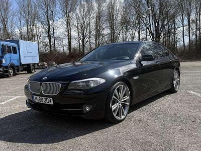 Second-hand BMW 550 Sport Line 408 CP (300 kW) 2010 Negru Berlinǎ