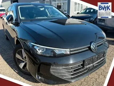 Gebraucht VW Passat Business 150 PS (110 kW) 2025 Andere Kombi