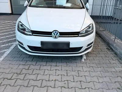 Gebraucht VW Golf VII 150 PS (110 kW) 2016 Weiß Kleinwagen