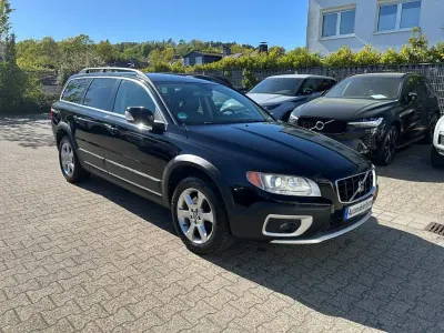Używany Volvo XC70 Summum 185 KM (136 kW) 2008 Czarny Kombi