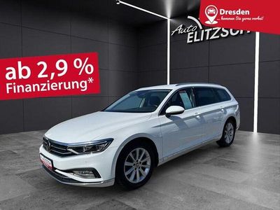 Weiß Gebraucht 2021 VW Passat Elegance Kombi | 21.240 € (Fairer Preis)