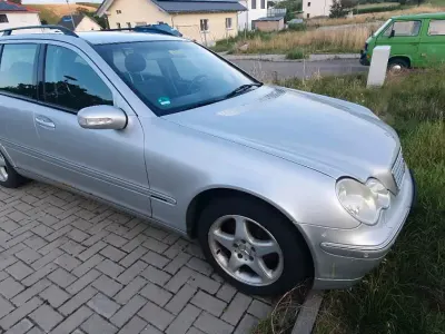 Gebraucht Mercedes 320 217 PS (159 kW) 2002 Silber Kombi