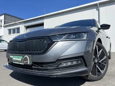 Gebraucht Skoda Octavia SportLine 150 PS (110 kW) 2023 Grau Kombi