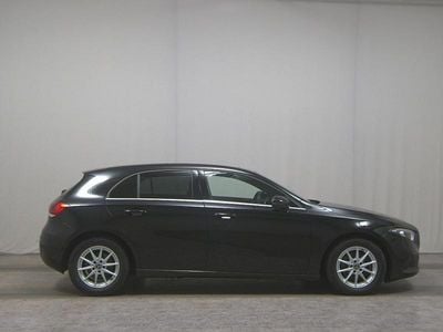Gebraucht Mercedes A200 Style 150 PS (110 kW) 2022 Schwarz Limousine