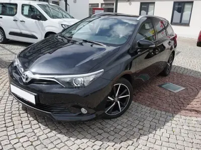 Gebraucht Toyota Auris Design 111 PS (81 kW) 2015 Kombi
