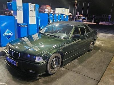 Gebraucht BMW 323 Cabriolet M Sport 170 PS (125 kW) 1999 Grün Cabrio