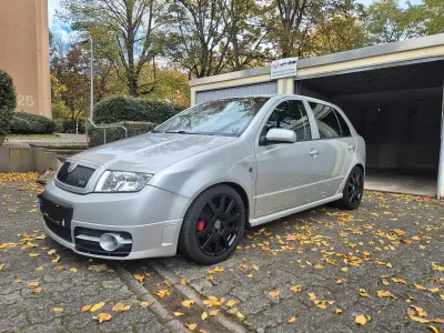 Gebraucht Skoda Fabia RS 131 PS (96 kW) 2006 Silber Kleinwagen
