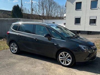 Gebraucht Opel Zafira Business Edition 170 PS (125 kW) 2016 Grau Van / Kleinbus