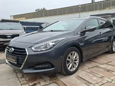 Gebraucht Hyundai i40 141 PS (103 kW) 2016 Grau Kombi