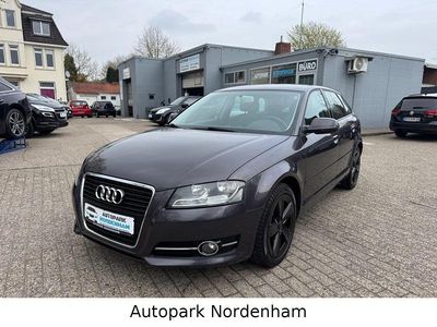 Gebraucht Audi A3 Attraction 105 PS (77 kW) 2012 Grau Kleinwagen