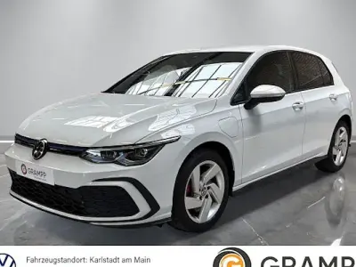 Gebraucht VW Golf VIII Business 245 PS (180 kW) 2021 Weiß Limousine