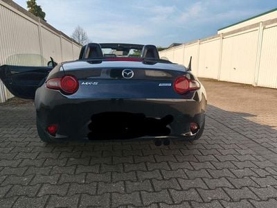 Gebraucht Mazda MX5 Exclusive-Line 131 PS (96 kW) 2015 Schwarz Cabrio