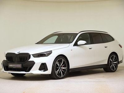 Gebraucht BMW 540 M Sport 303 PS (222 kW) 2025 Weiß Kombi