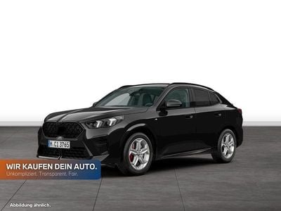 Gebraucht BMW X2 Luxury Line 150 PS (110 kW) 2025 Black sapphire metallic SUV