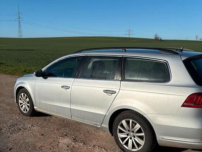 Gebraucht VW Passat 160 PS (117 kW) 2011 Grau Kombi